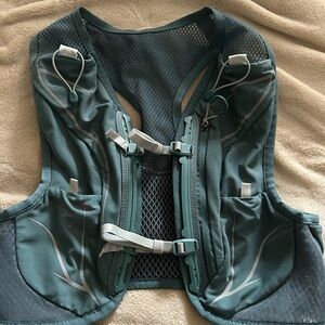 Osprey Dyna LT hydration trail running vest